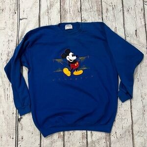 Vintage Mickey Mouse Classics 1990s Stitched Blue Crewneck Pullover Sweatshirt